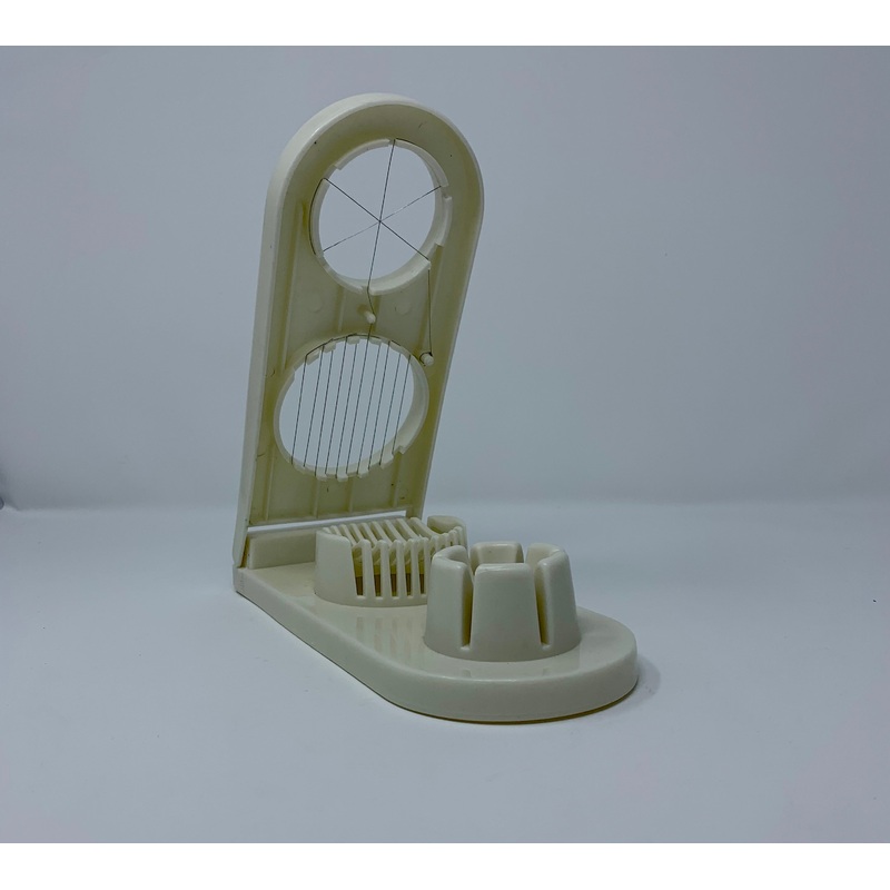 00002 – EGG SLICER